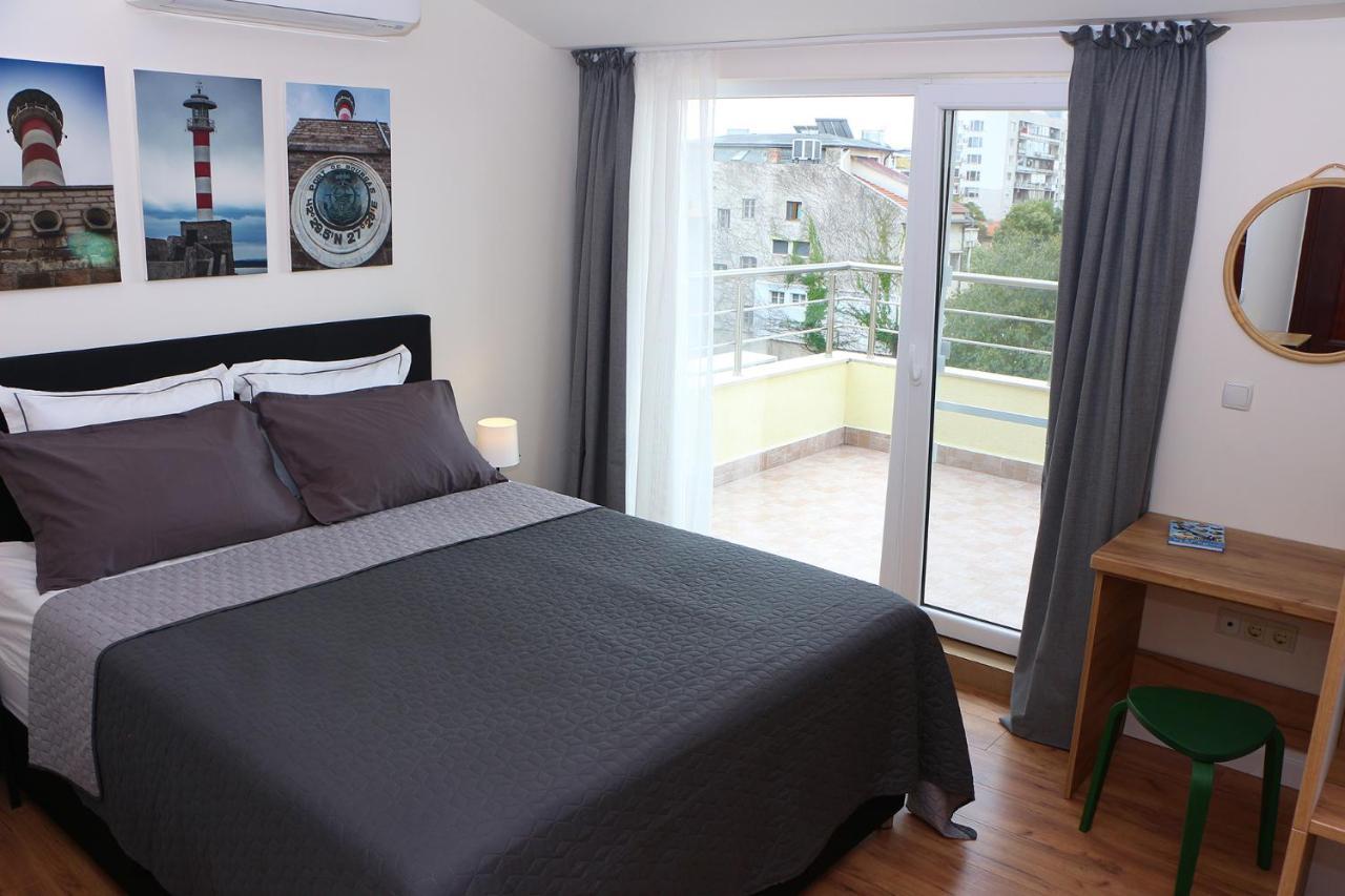 Shik & Chic In The Heart Of Burgas # 5Min From Beach # New Exteriör bild