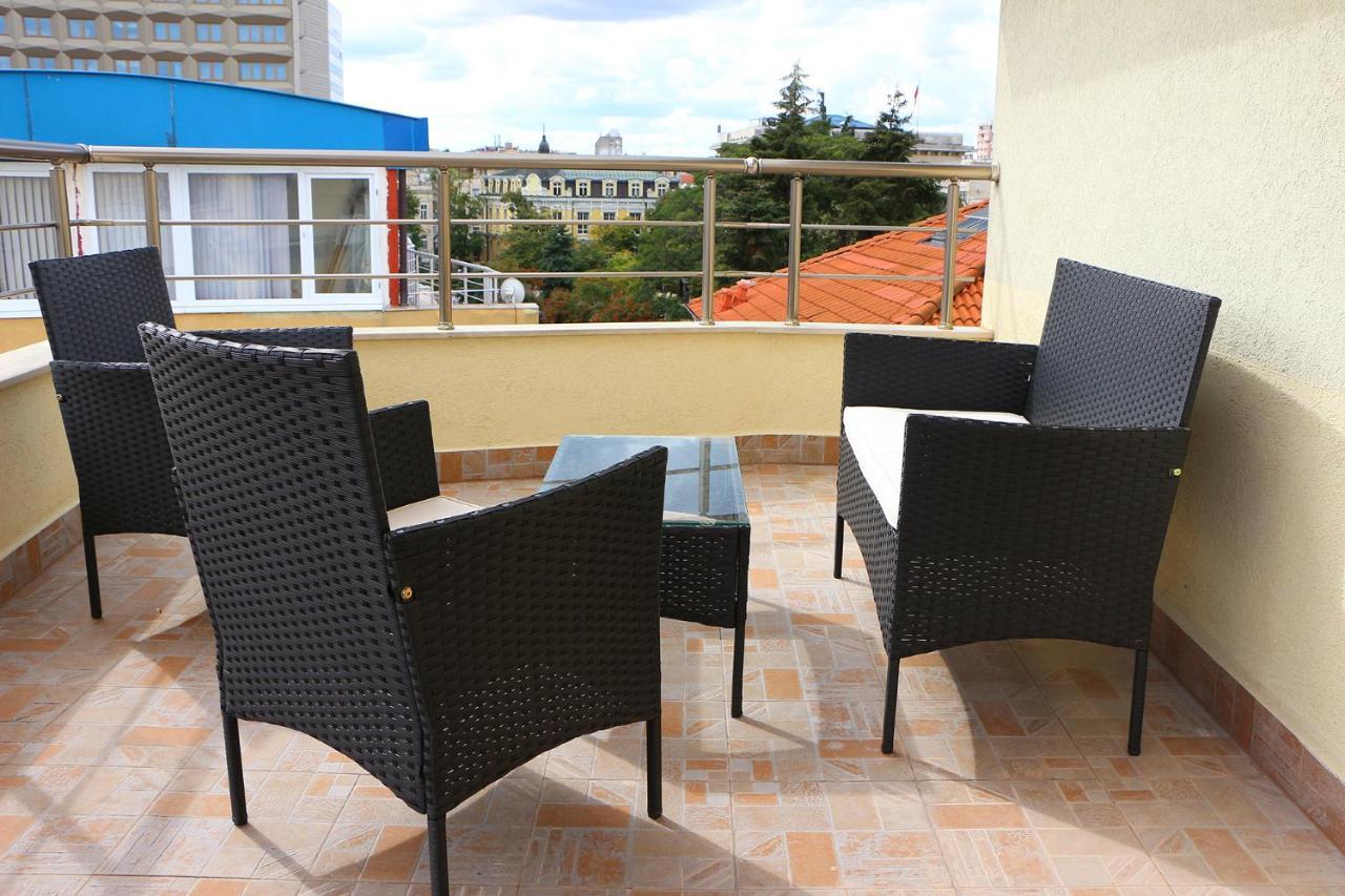 Shik & Chic In The Heart Of Burgas # 5Min From Beach # New Exteriör bild