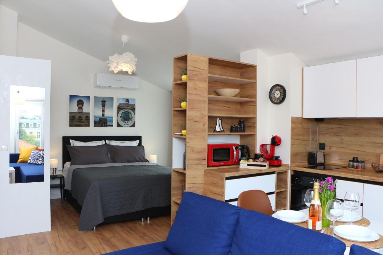 Shik & Chic In The Heart Of Burgas # 5Min From Beach # New Exteriör bild