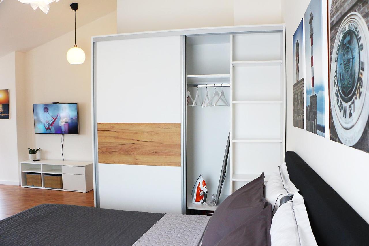 Shik & Chic In The Heart Of Burgas # 5Min From Beach # New Exteriör bild